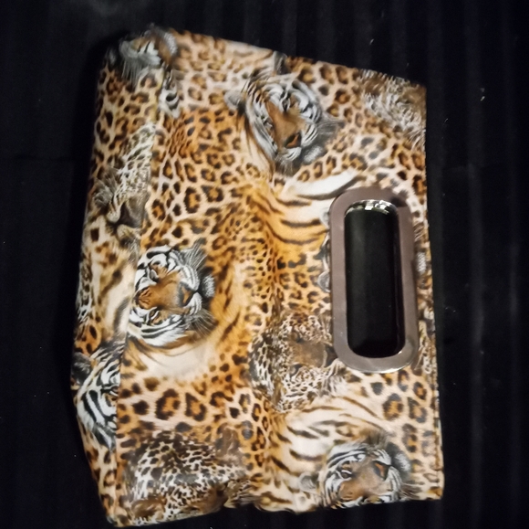 Leopard print purse - Picture 4 of 4